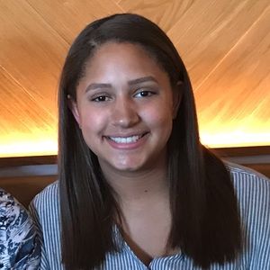 Meet your Posher, Alaina